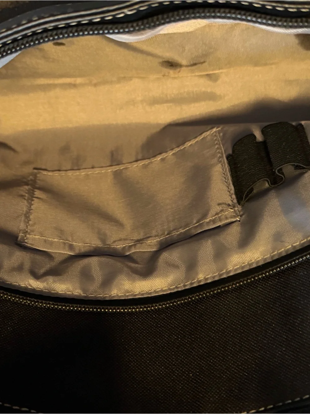 Targus Black Laptop Bag with Shoulder Strap
